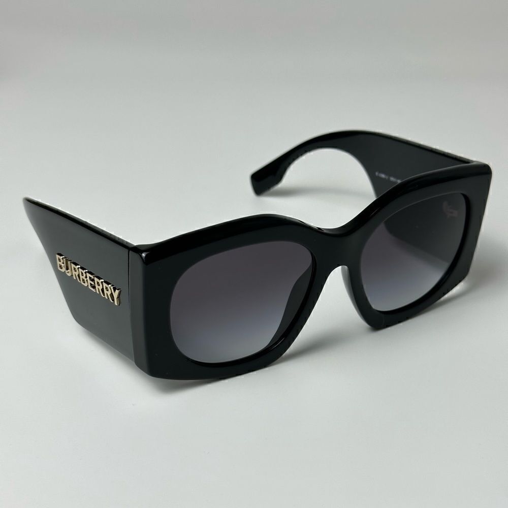 BRAND NEW BURBERRY MADELINE BE4388U 30018G Black/Grey Gradient Sunglasses